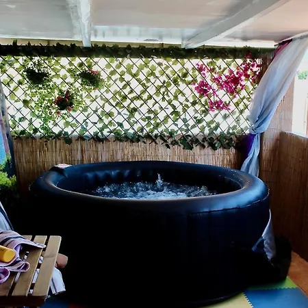 Casa Flores, - Spanish Townhouse With A Hot Tub On The Private Roof Terrace Coin